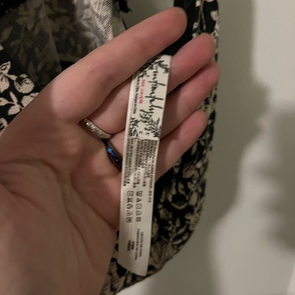 SOLD- Free people top - Picture 2 of 2